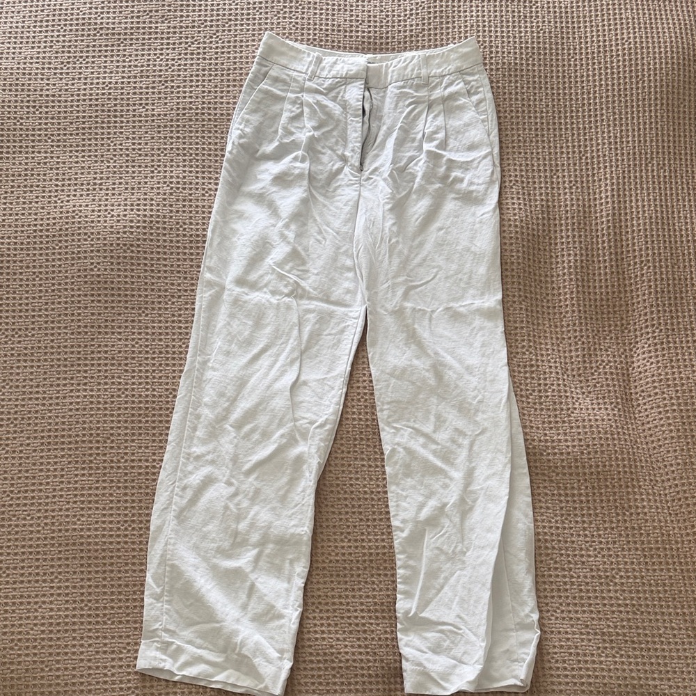 Aritzia Effortless Pant White Size 10 Long Like New